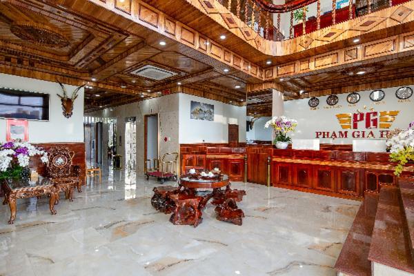 Hotel Khach San Pham Gia Da Nang Esterno foto