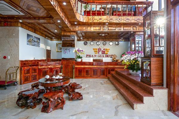 Hotel Khach San Pham Gia Da Nang Esterno foto