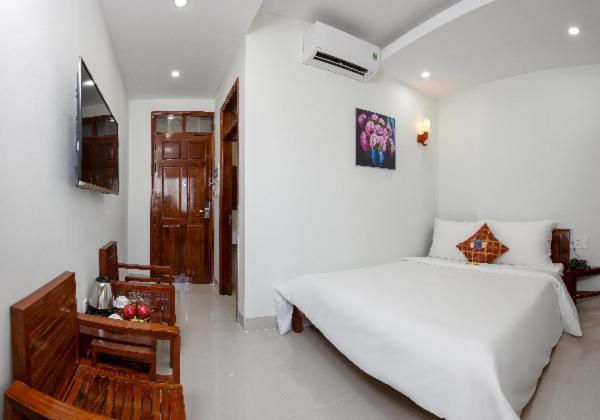 Hotel Khach San Pham Gia Da Nang Esterno foto
