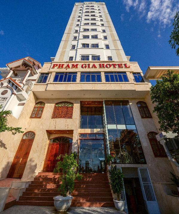 Hotel Khach San Pham Gia Da Nang Esterno foto