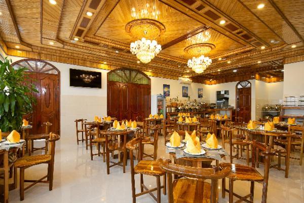 Hotel Khach San Pham Gia Da Nang Esterno foto